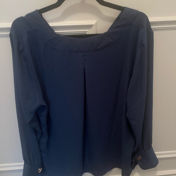 Le Chateau Blue Long Sleeve Blouse - Picture 3 of 3